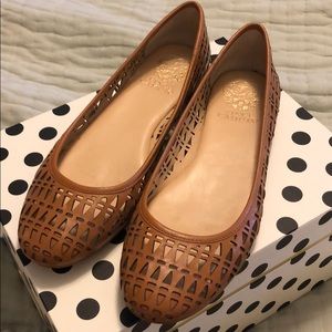 Vince Camuto, 7, new flats